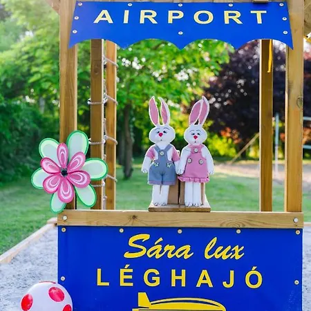 Sara-lux דירה Nyarliget