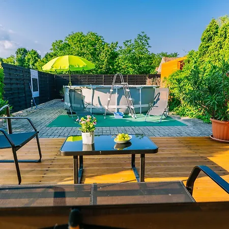 Sara-lux Apartment *